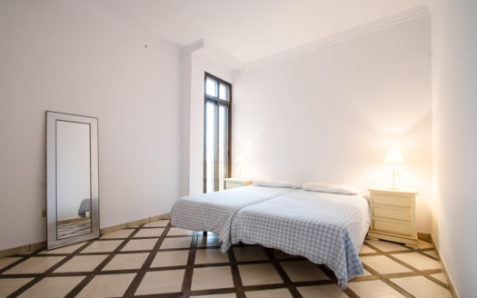 Beachside Apartment For Sale Marbella
