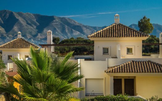 Apartment With Mountain Views Marbella