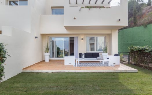Apartment With Mountain Views Marbella