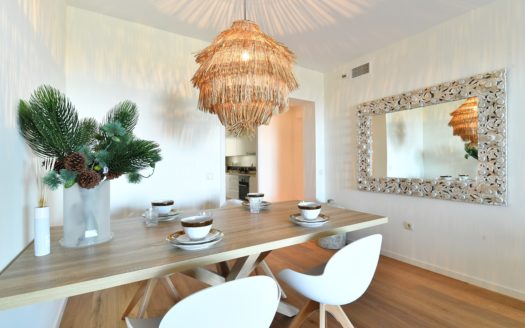 2 Bedroom Apartment with Sea Views Marbella
