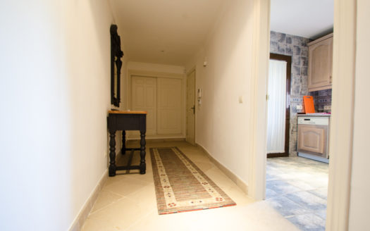2 Bedroom Apartment, 8 Minute to Puerto Banus