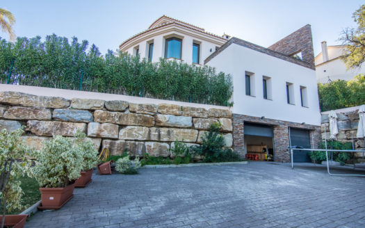 Detached Villa For Sale Marbella