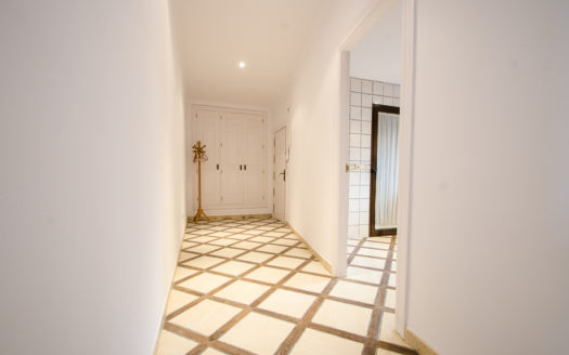 Beachside Apartment For Sale Marbella