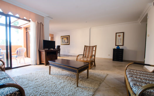 2 Bedroom Apartment, 8 Minute to Puerto Banus