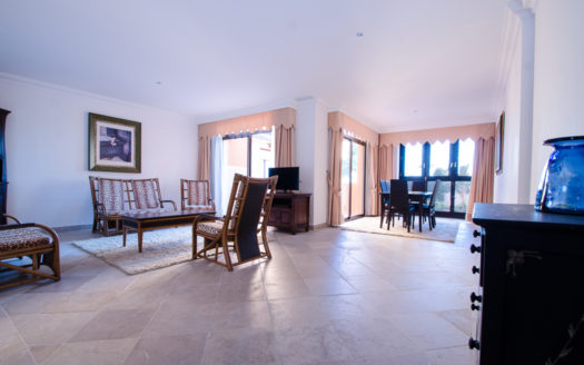 2 Bedroom Apartment, 8 Minute to Puerto Banus