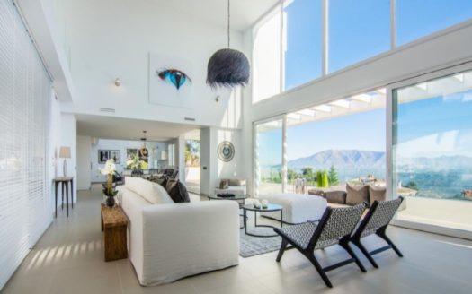 House with Sea and Mountain Views Marbella