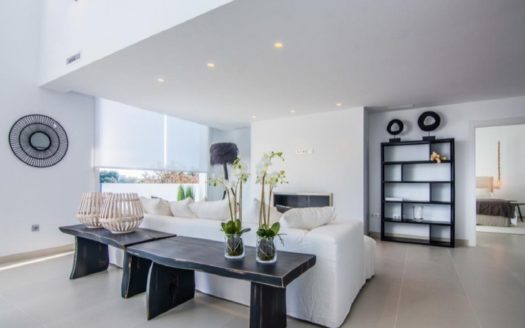 House with Sea and Mountain Views Marbella