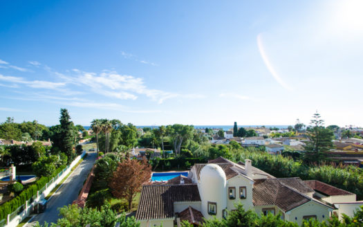Beachfront Apartment Puerto Banús