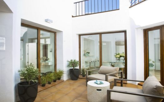 Spanish Style Detached Villas For Sale Marbella
